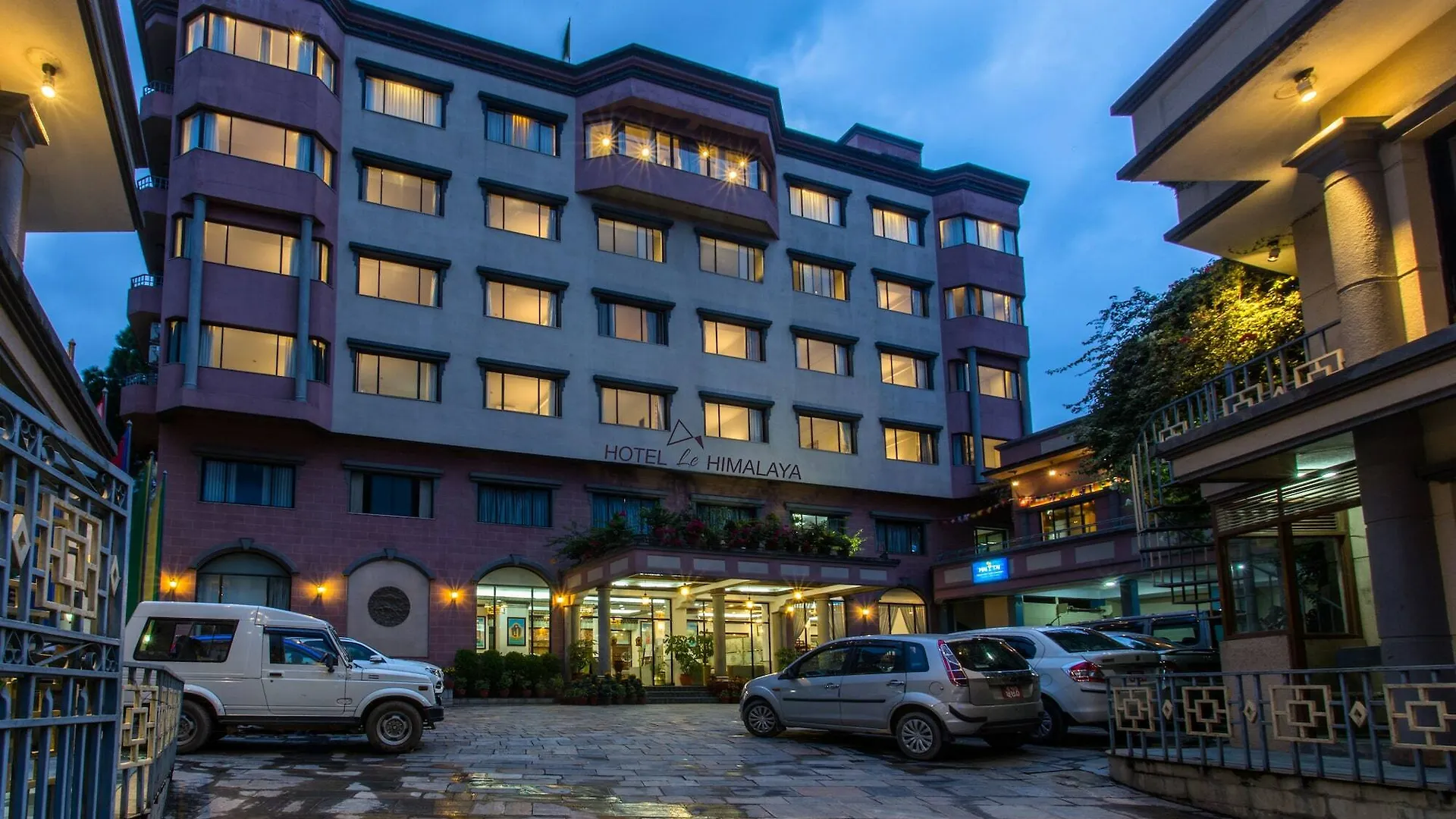 Hotel Le Himalaya Kathmandu 4*,